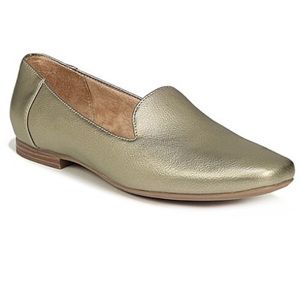 Naturalizer Kit 2 Loafer in Zinc Metallic